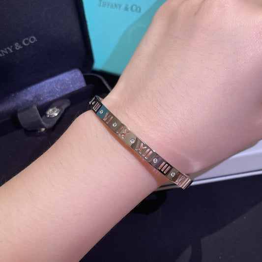 th043 bracelet free shipping