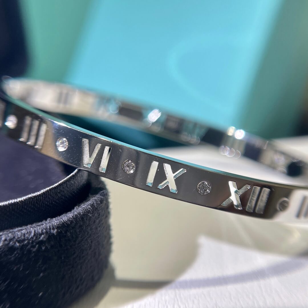 th043 bracelet free shipping