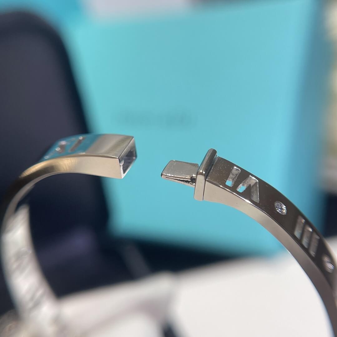 th043 bracelet free shipping