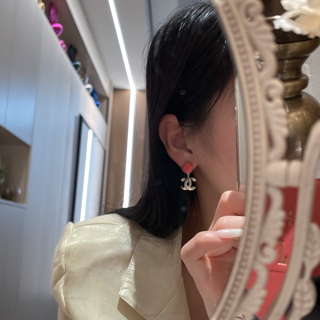 c h a hce082 resin rhinestone stud earrings free shipping µĸ±±¾