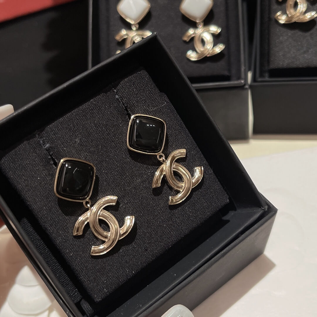 c h a hce082 resin rhinestone stud earrings free shipping µĸ±±¾