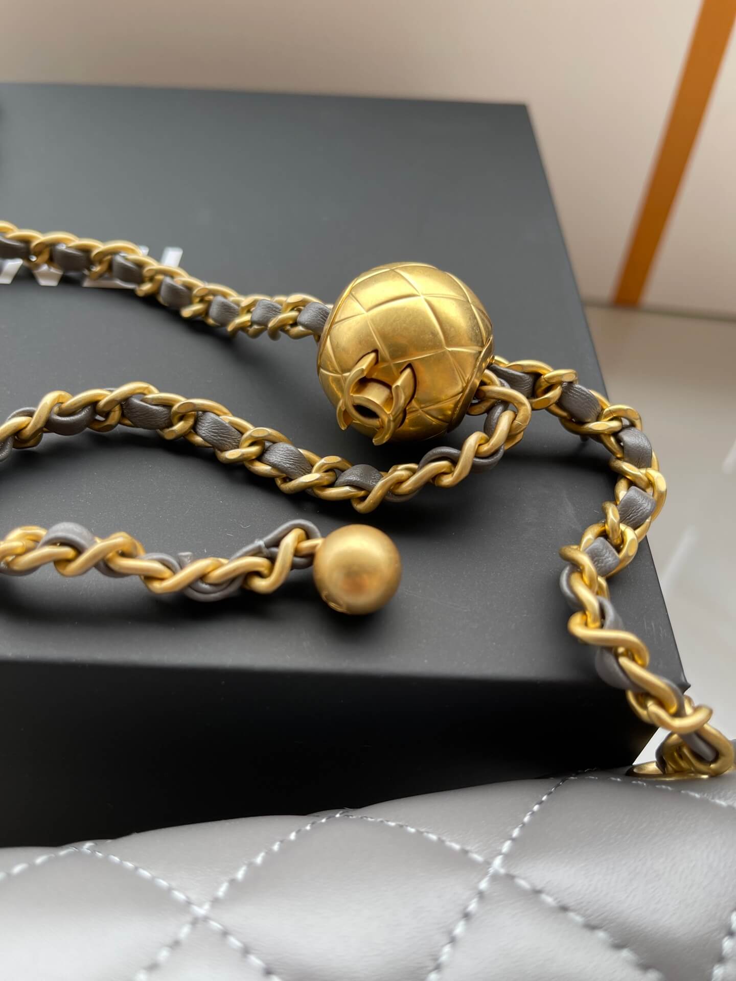 cha shoulder chain bag grey gold chain crossbody bag as1787