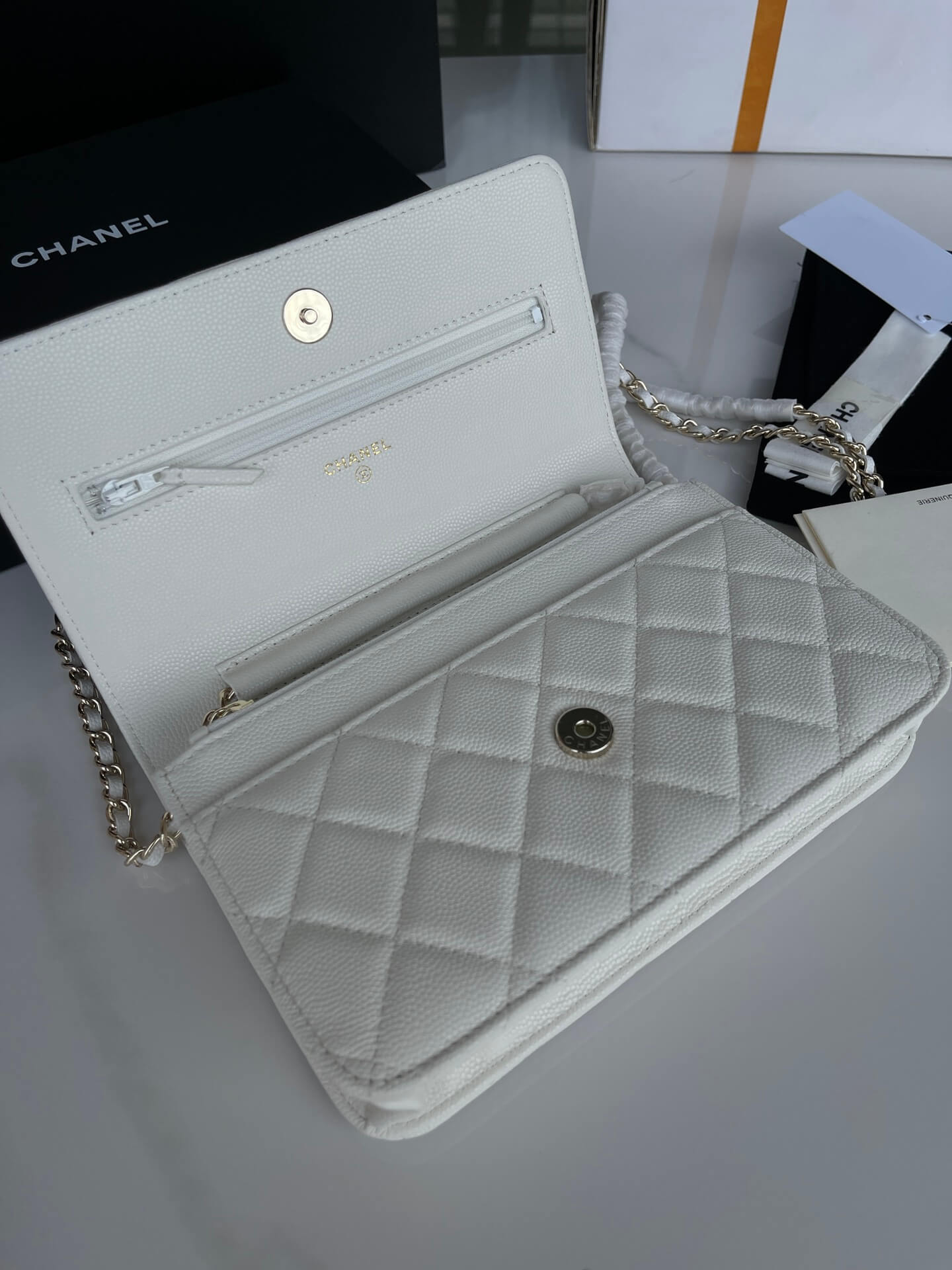 cha ap2734 woc blingbling shoulder bag cross body bags leather black white 19cm