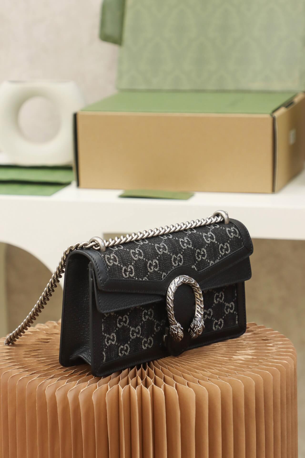 g c658574 shoulder bag bag leather white µĸ±±¾