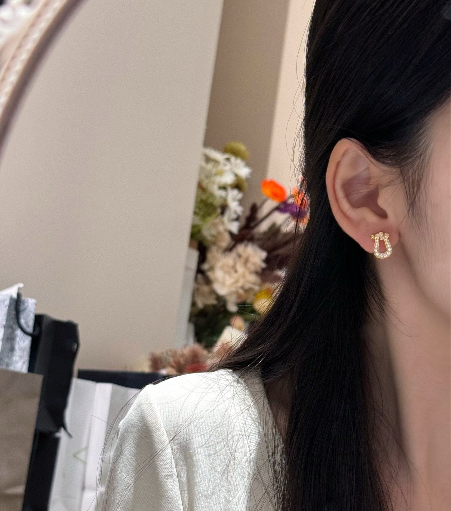 new daily versatile horseshoe buckle full diamond medium earrings ehse002c37