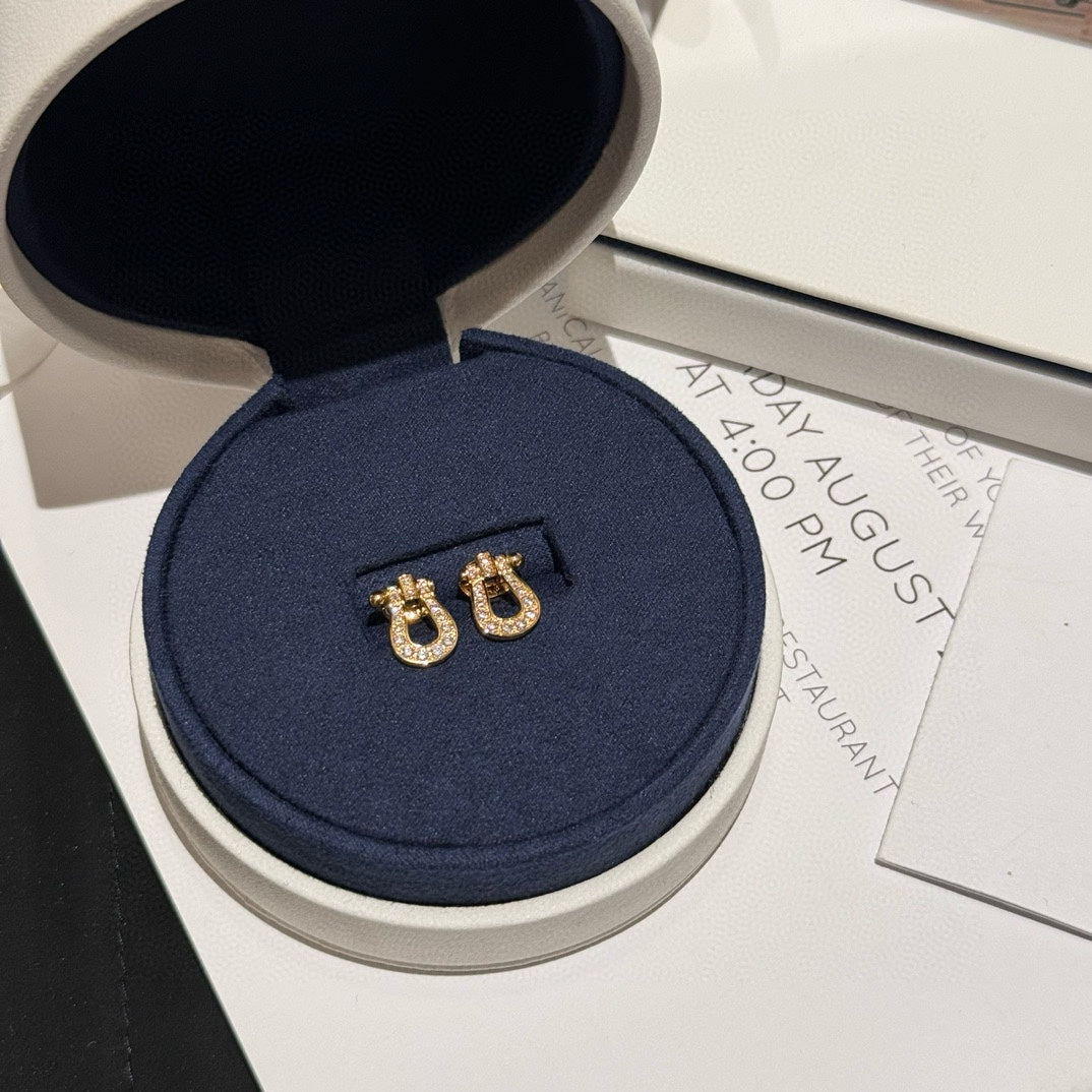 new daily versatile horseshoe buckle full diamond medium earrings ehse002c37