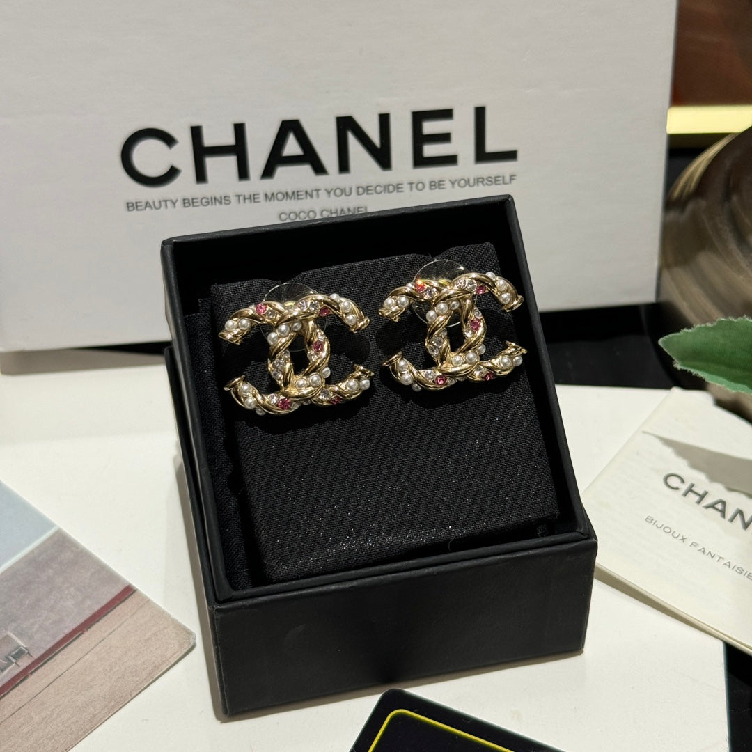 2024 new button rope inlaid pink diamond versatile pearl earrings ehhce290c40