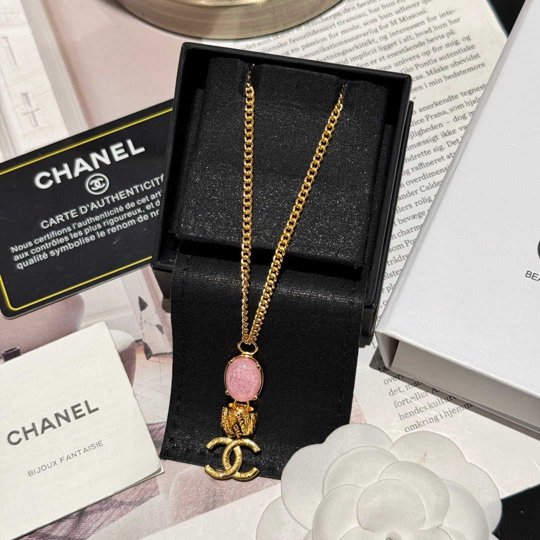 Chanel's New Fashionable Pink Gemstone Letter Necklace XLC55