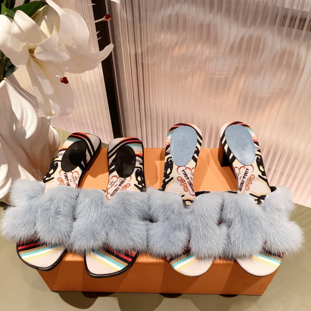 New Summer and Korean Versatile Plush and Thick Heels, One word Drag Mink Hair H Cool Slippers for Women's Outwear XZH38