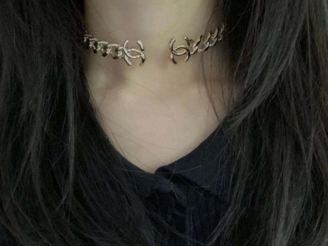 Fashionable and versatile brass double C chain collar XLA97