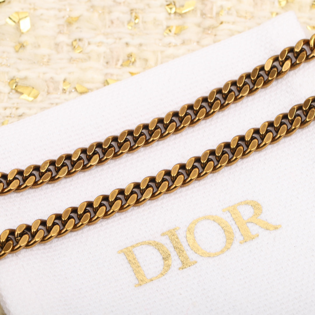 European and American high-end letter studded diamond gold chain necklace XLA82