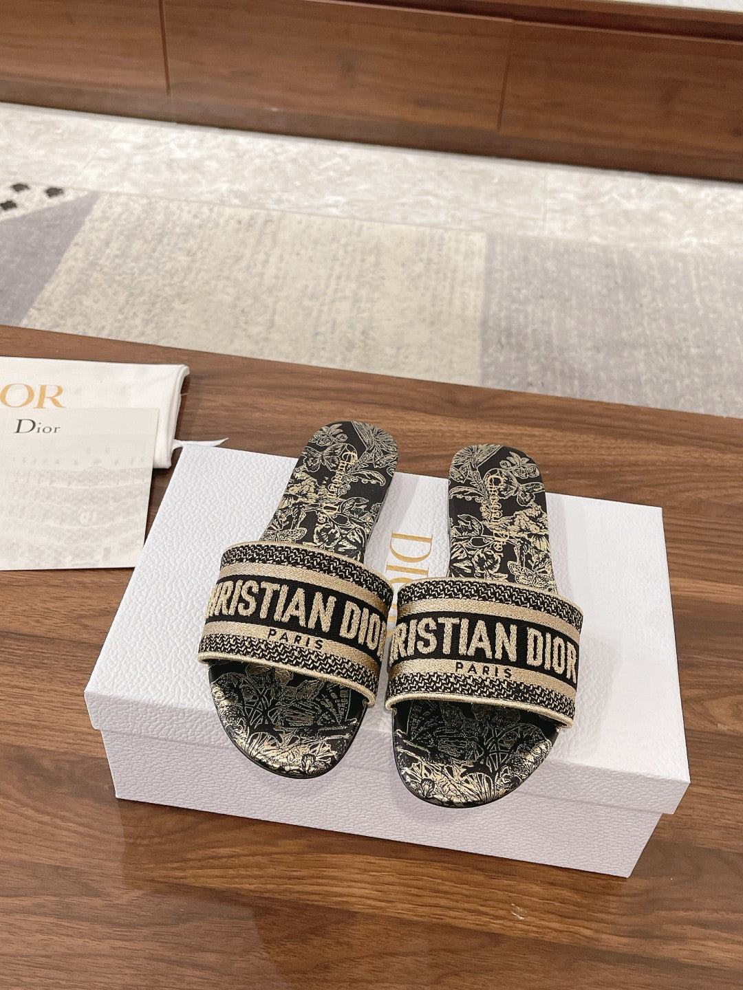 dior spring summer new one line three dimensional embroidered flat sandals black gold slippers xzh89
