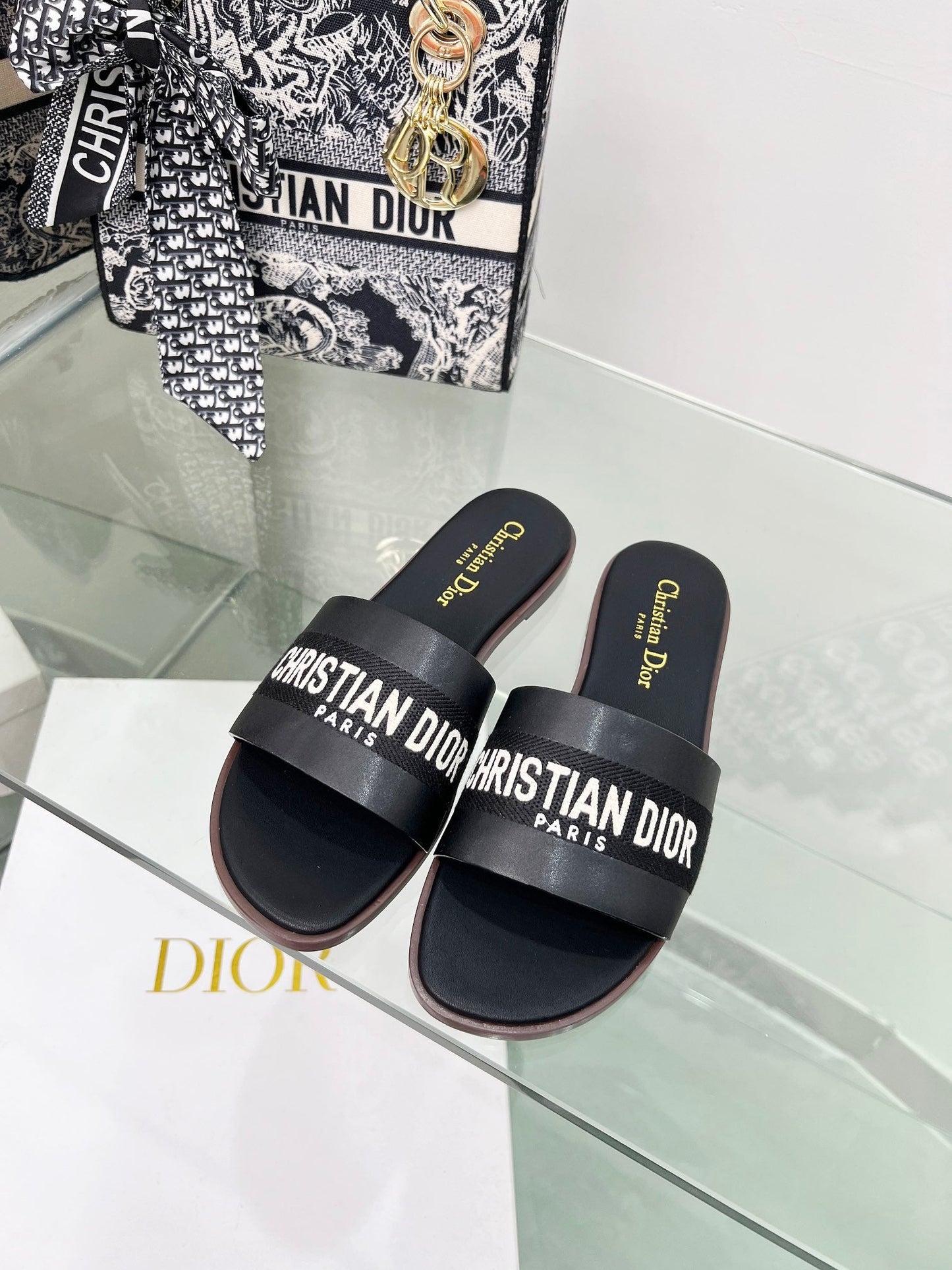 Black embroidered letter flat bottomed color block women's slippers XZH159