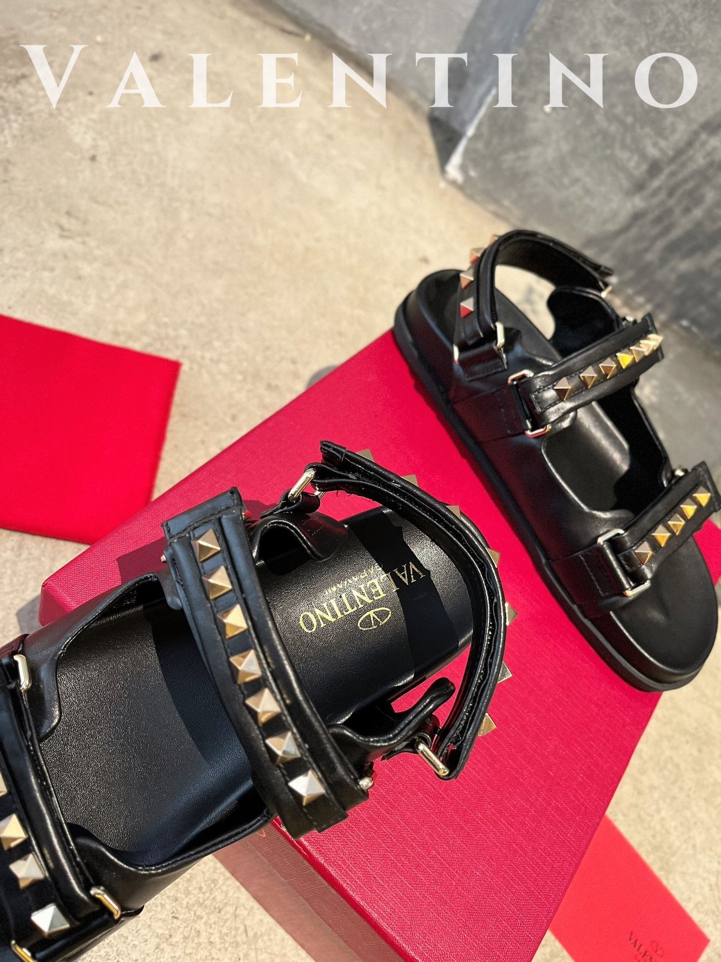 valentino summer new black beach sports velcro beach rivet cowhide sandals xzh128