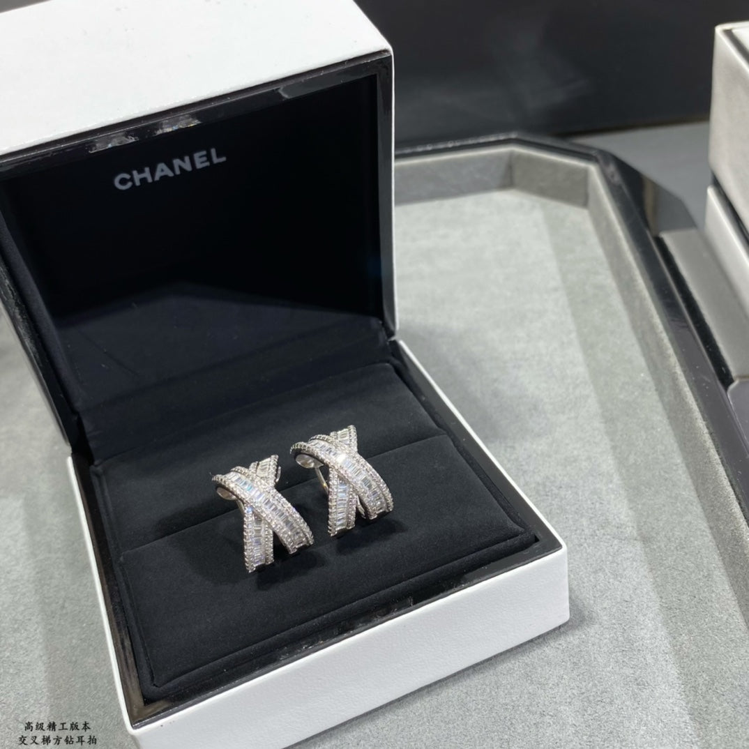 Cross trapezoidal square diamond butterfly platinum earrings EHA145