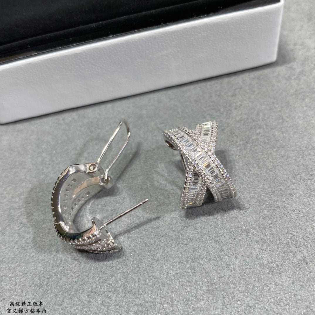 Cross trapezoidal square diamond butterfly platinum earrings EHA145