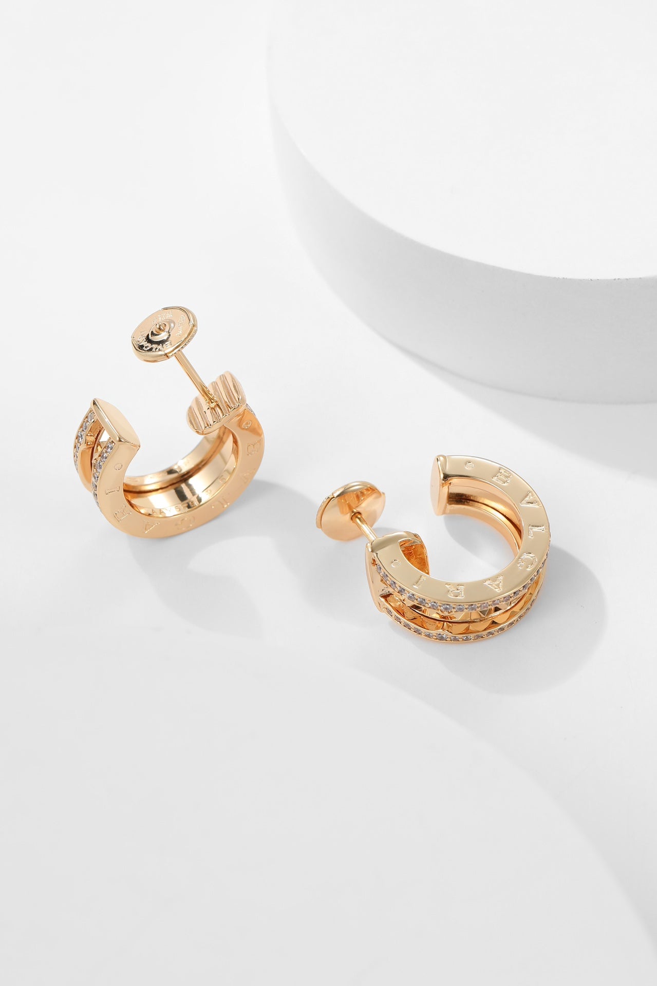 light luxury diamond rose gold circle couple ring eha146