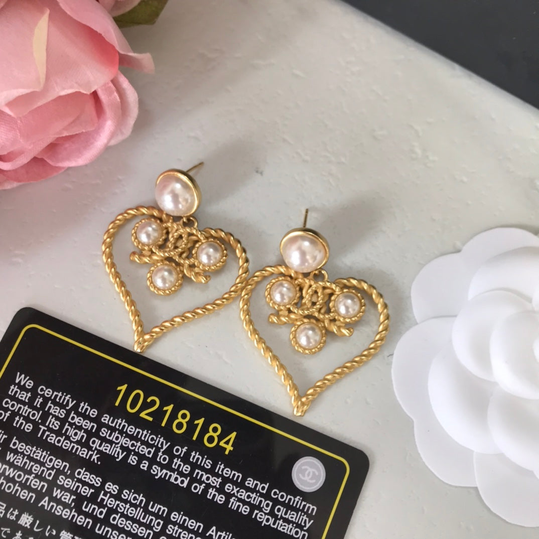 Love Double C Pearl Hollow Gold Earrings EHA149