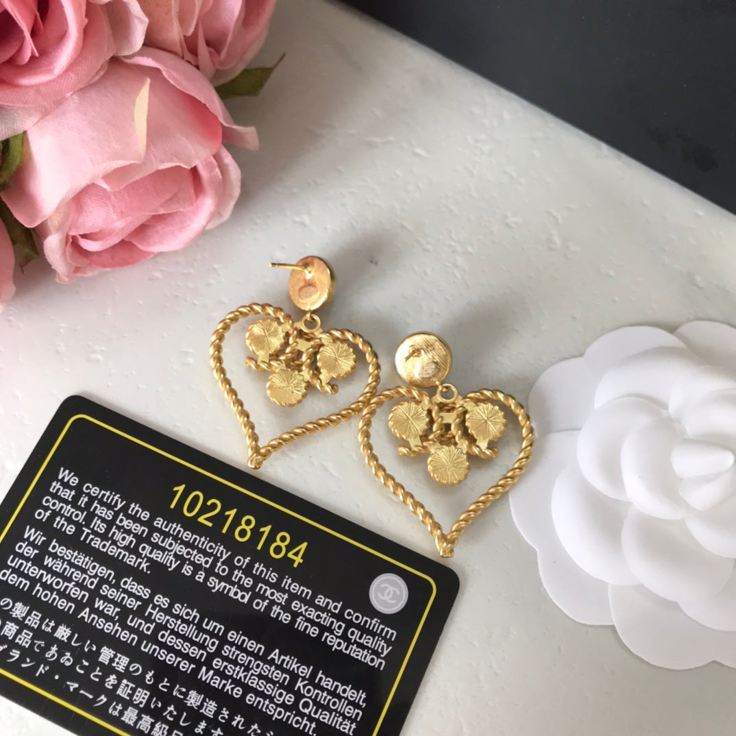 Love Double C Pearl Hollow Gold Earrings EHA149