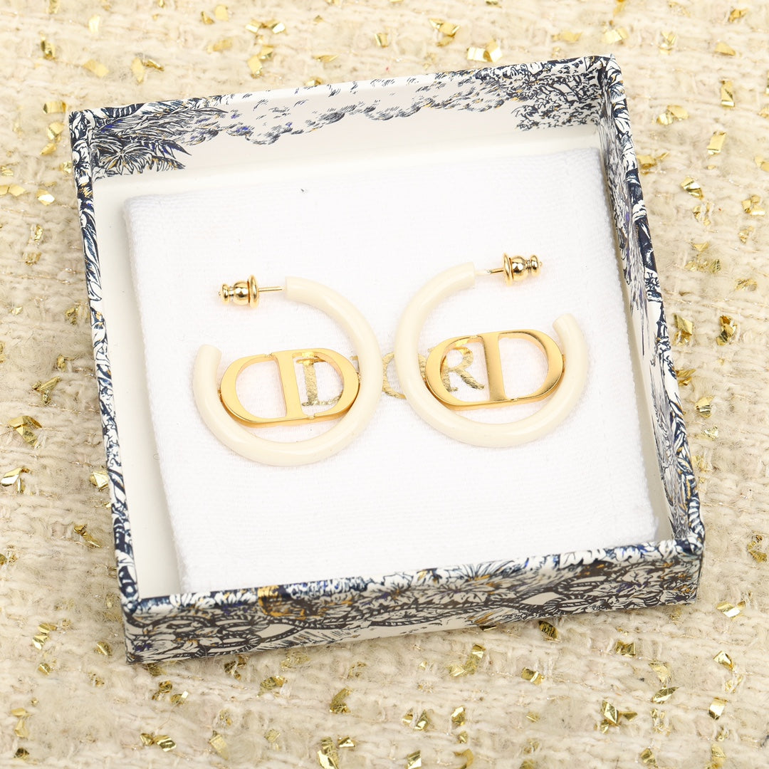 light luxury celebrity style milk tea letter gold simple and versatile earrings eha139