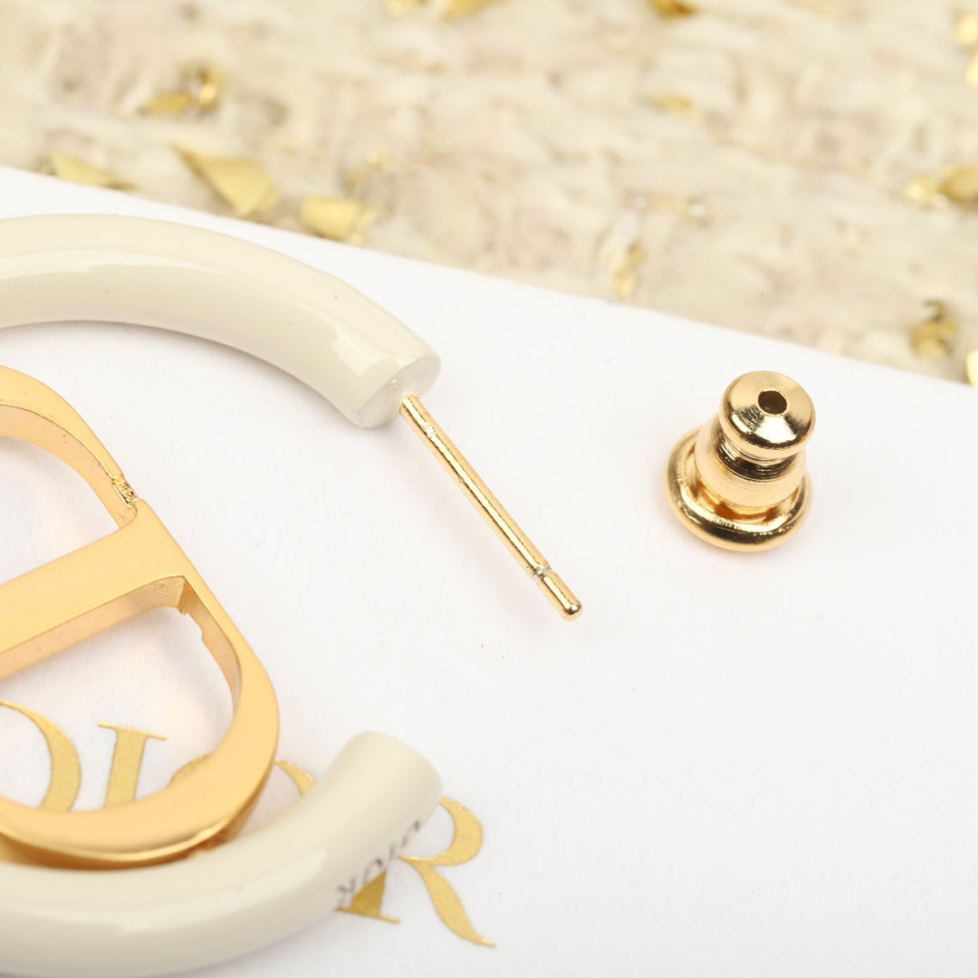 light luxury celebrity style milk tea letter gold simple and versatile earrings eha139