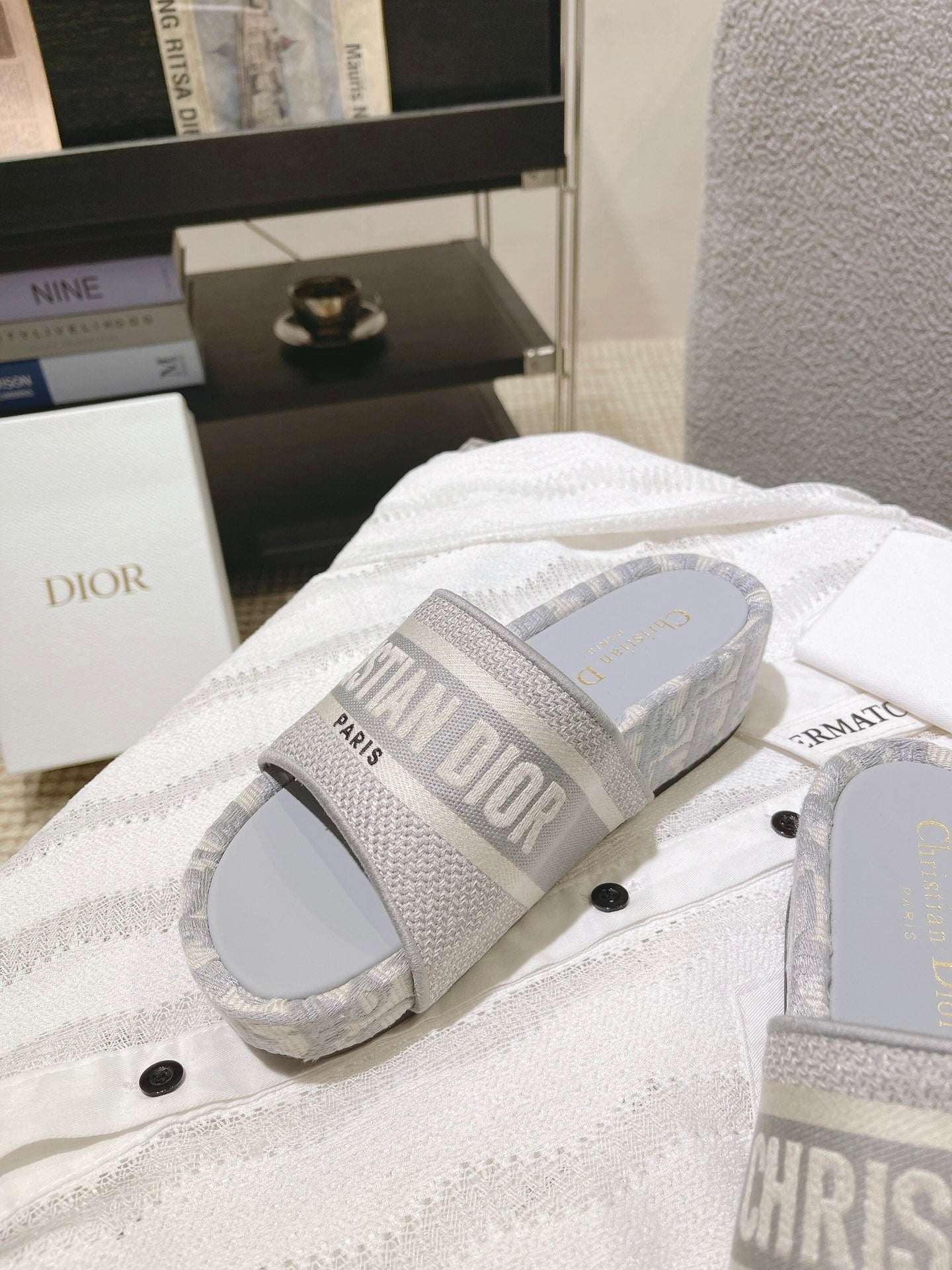 slope heel thick sole beach exposed toe light blue mens one line slippers xzh210