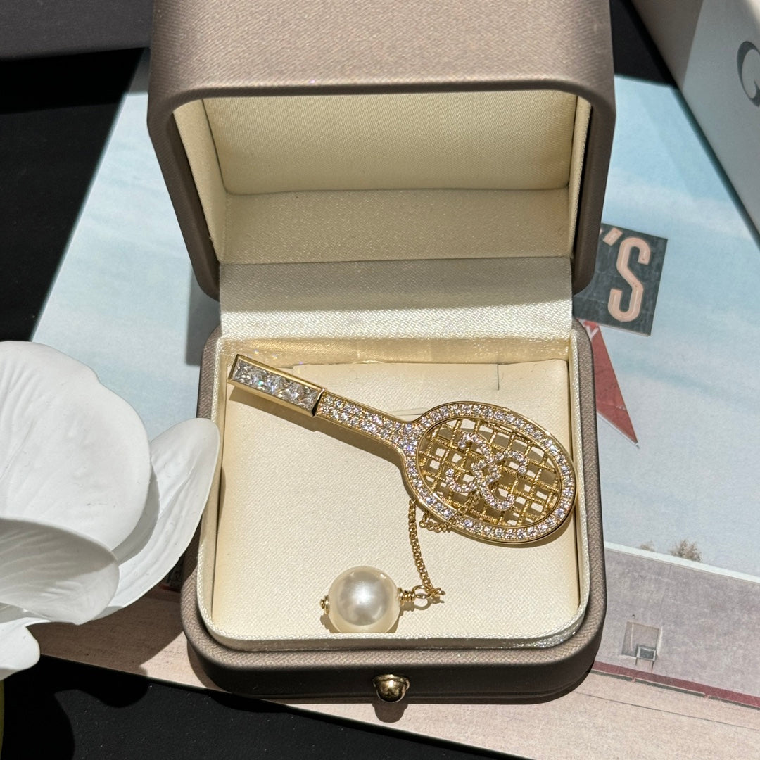 tennis racket pearl limited edition gold brooch xzc17
