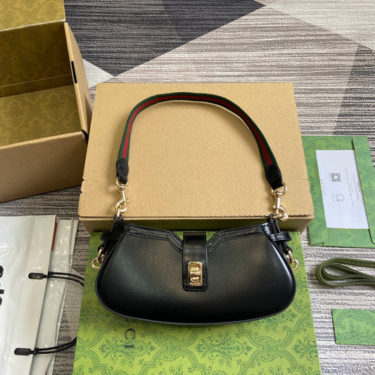 moon side black single shoulder diagonal straddle bag bst05