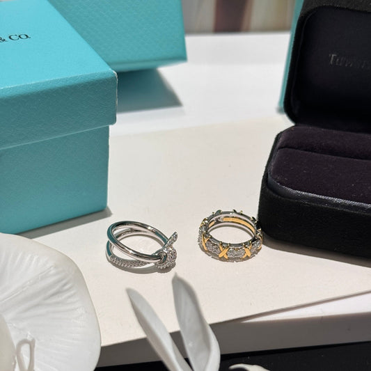 t family knot knot 18k gold bow ring