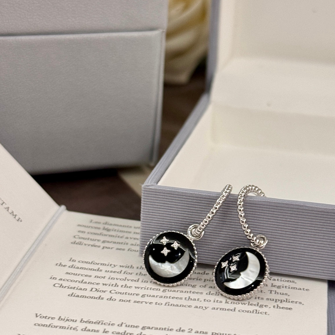 18k platinum sun moon star gem earrings ehc95