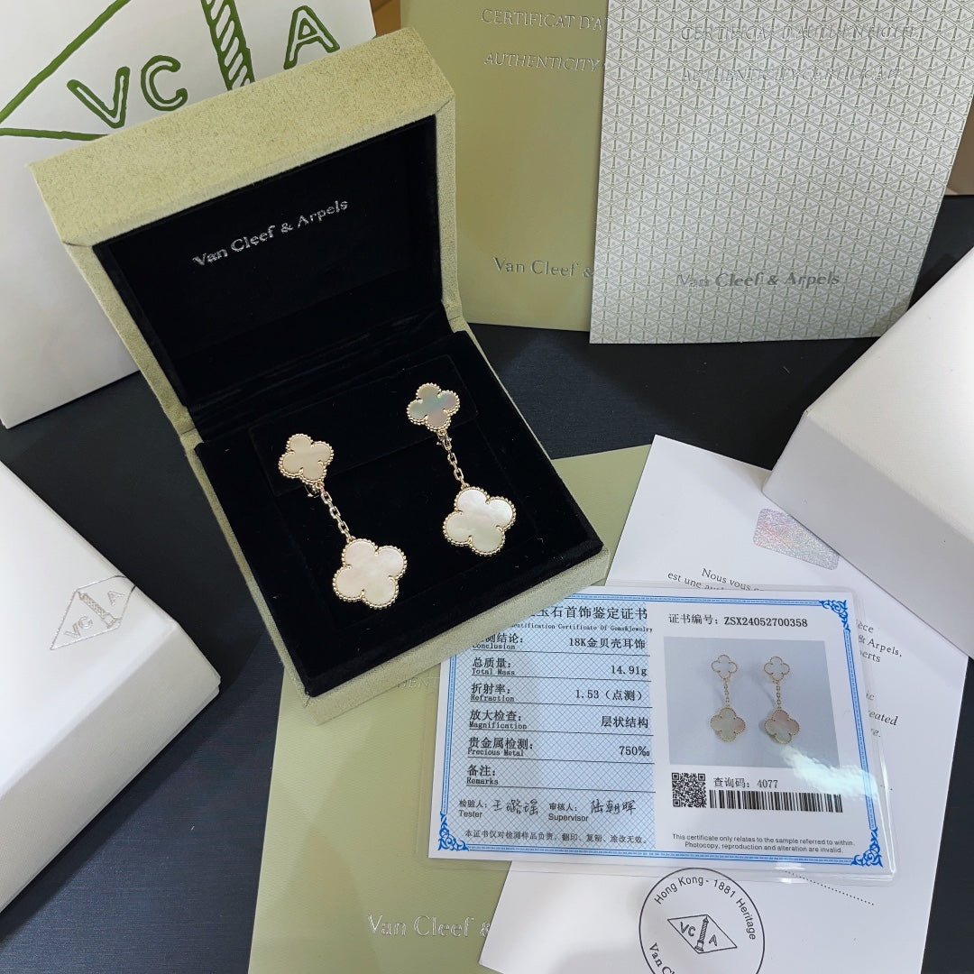 vca 18k gold white fritillaria earrings ehc91