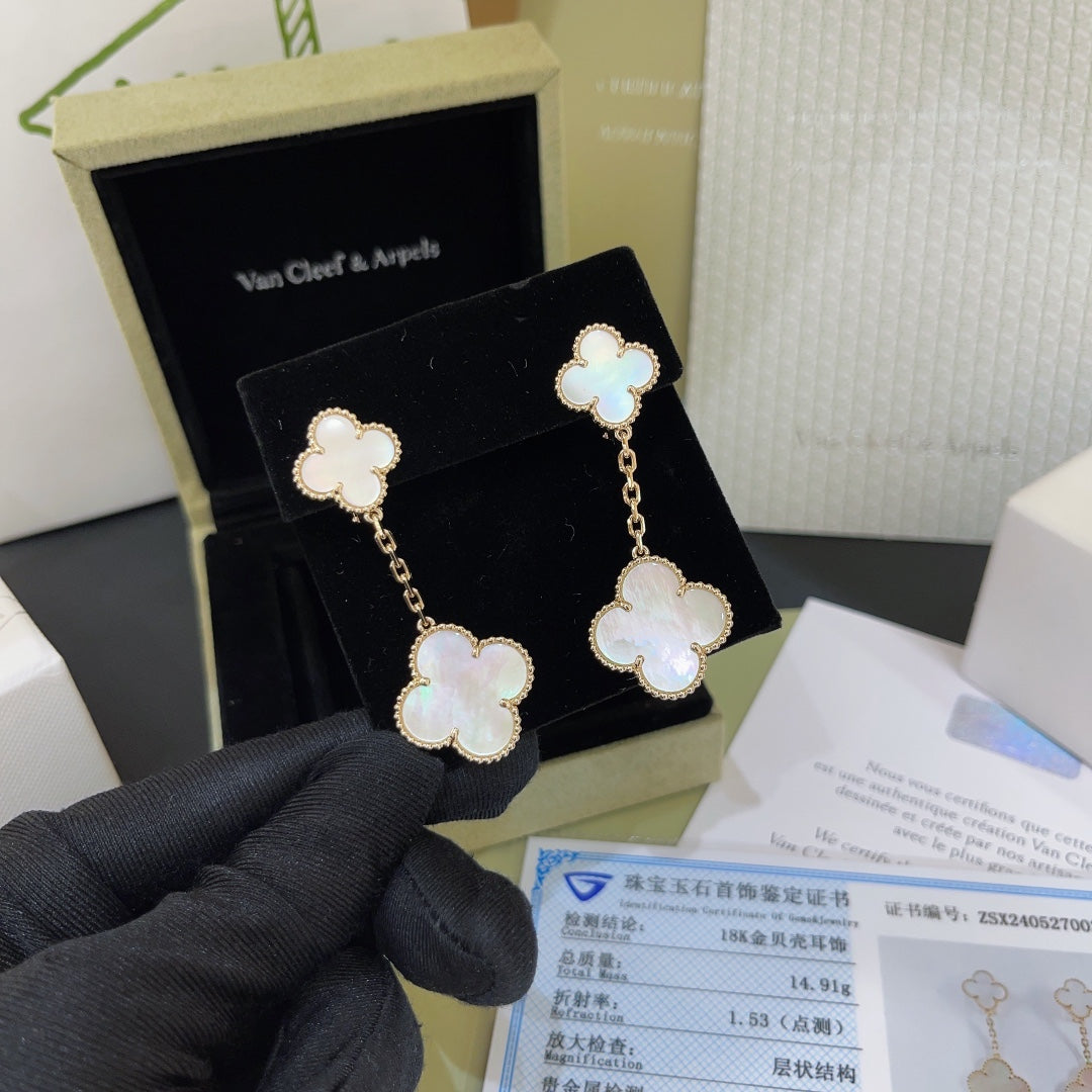 vca 18k gold white fritillaria earrings ehc91