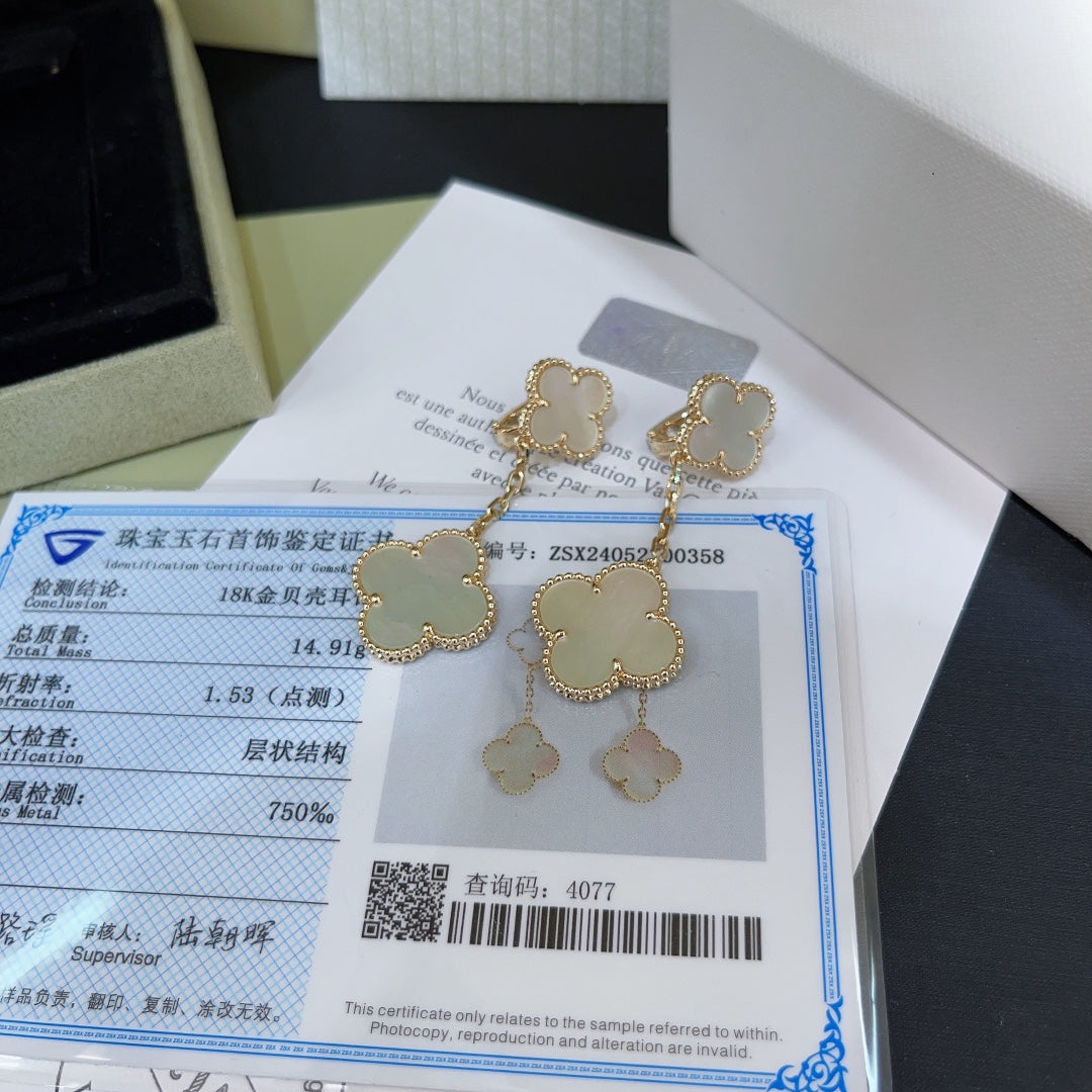 vca 18k gold white fritillaria earrings ehc91
