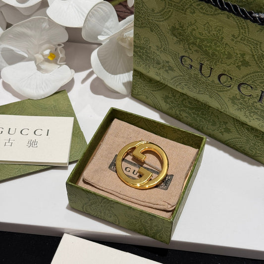gucci blondie collection gg light gold set casual and versatile items blondie light gold series circular gold brooch xzc36