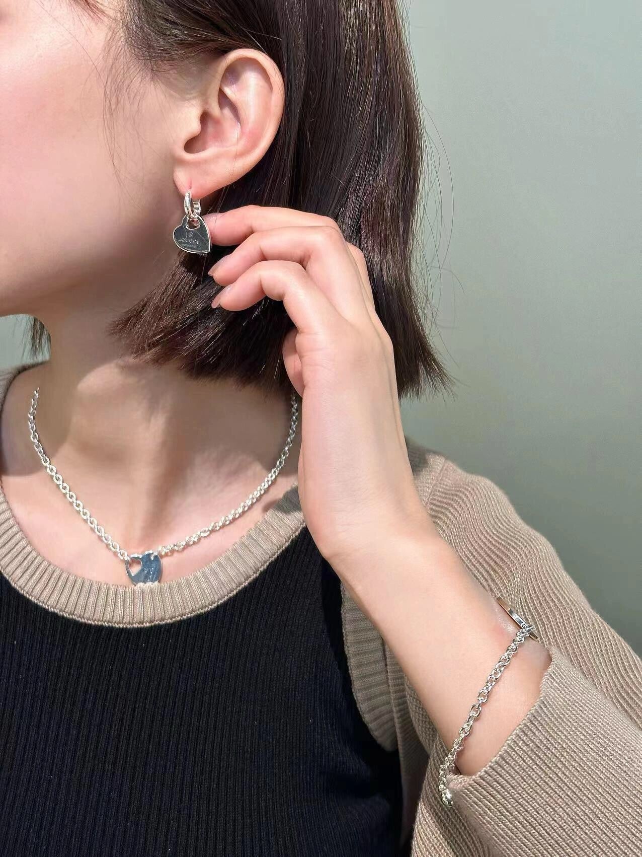 trademark series hexagonal pendant earrings eha190
