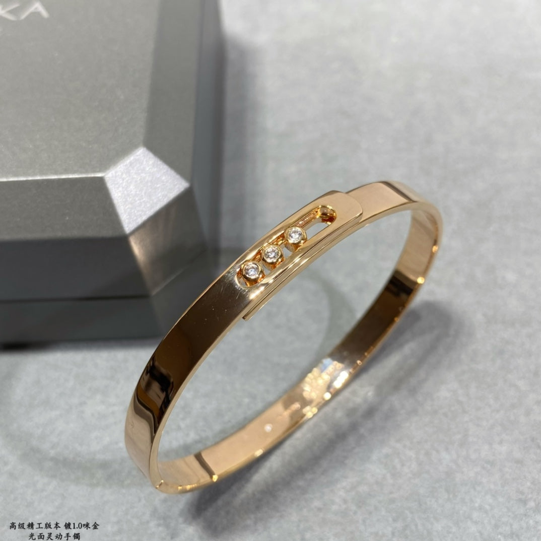 Move Series V Golden Face Dynamic Gold Bracelet SLA64