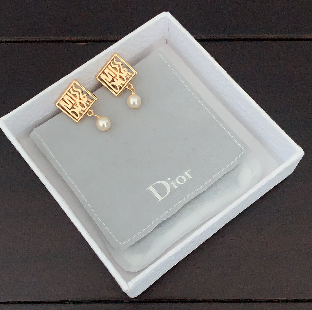 new hollowed out multi letter gold earrings eha198