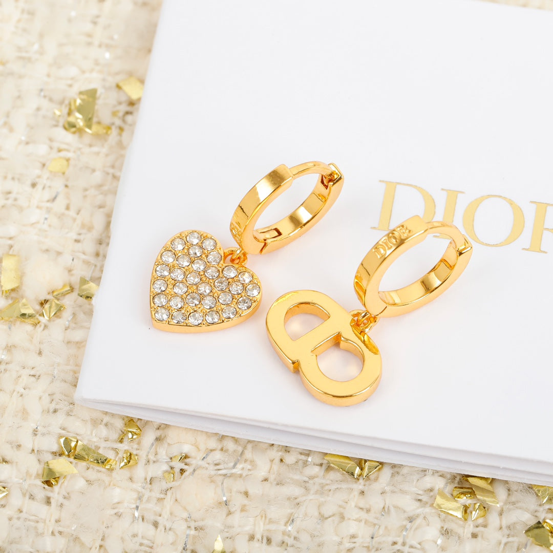 crystal love letter gold ear ring eha201