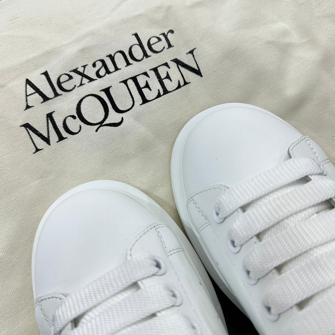 McQueen women's white shoes thick soled color blocked sneakers XZH241