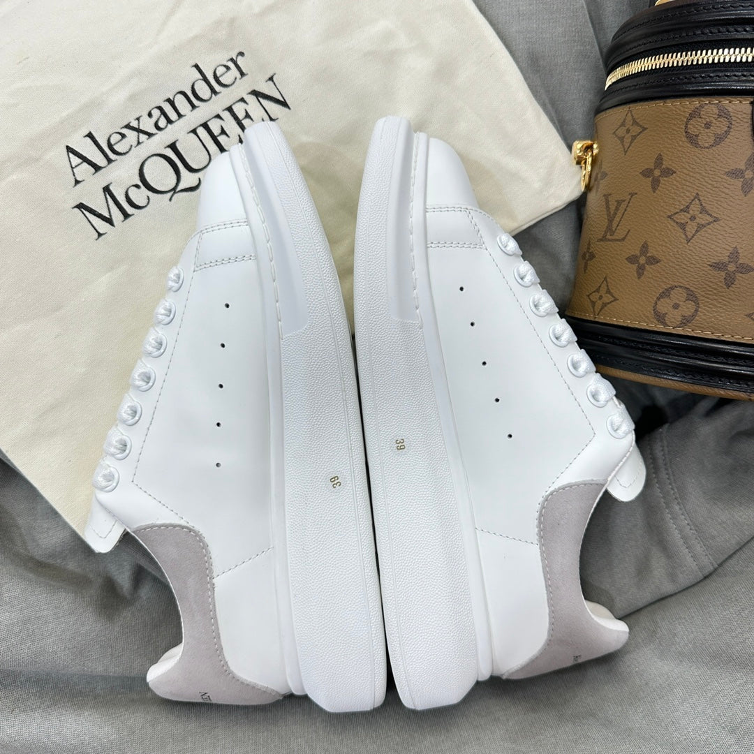 McQueen women's white shoes thick soled color blocked sneakers XZH241