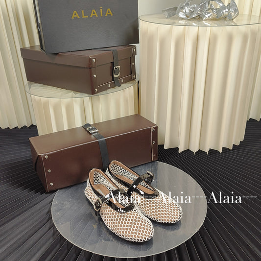 ALAIA Round Head Mesh One Button Ballet Flat Slippers XZH215