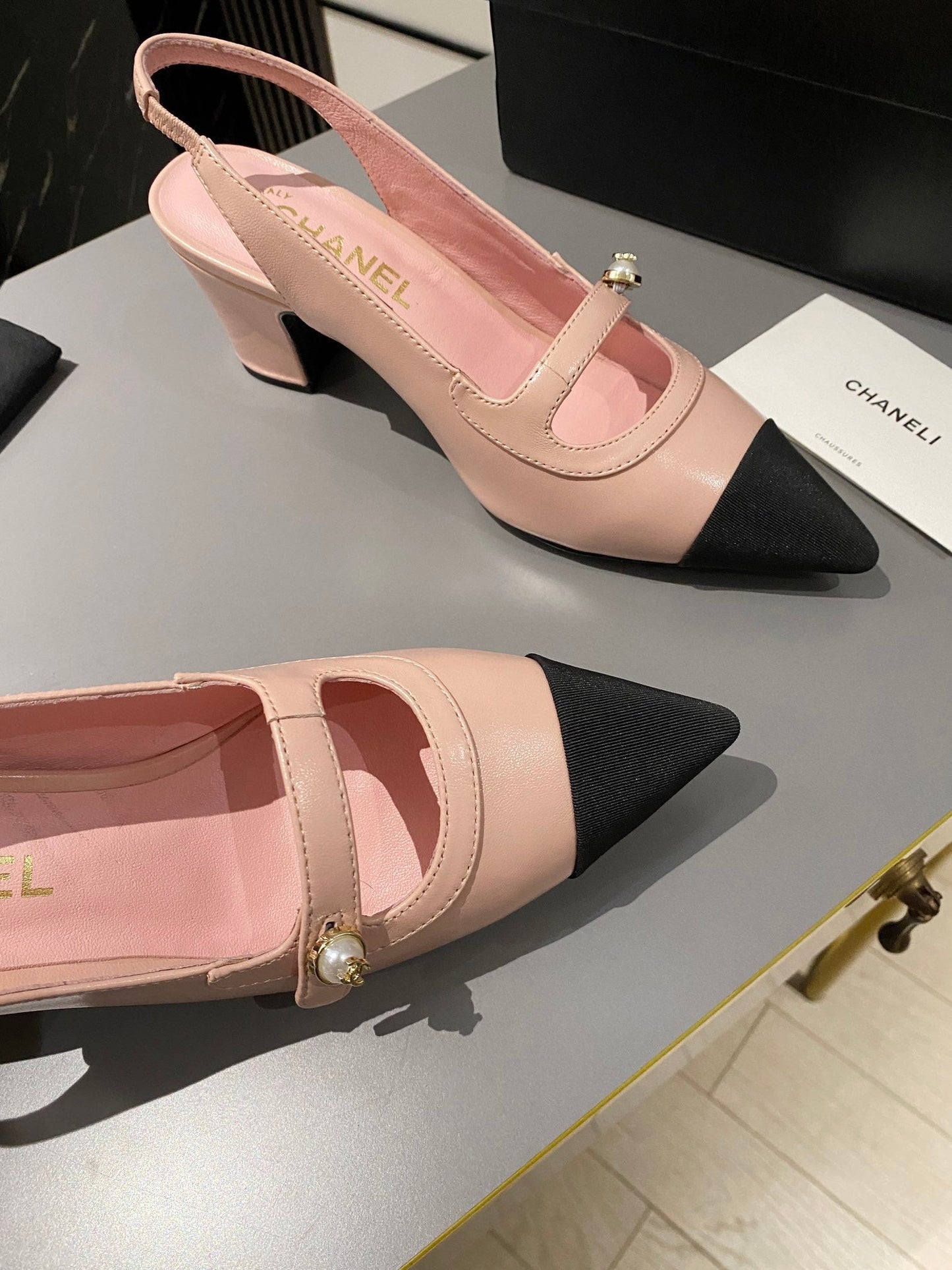 Pink pointed color blocked sheepskin toe sandals XZH233