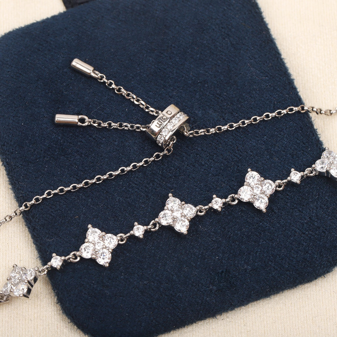 Double Star Four Flower Full Diamond Meteor Clavicle Necklace XLA144