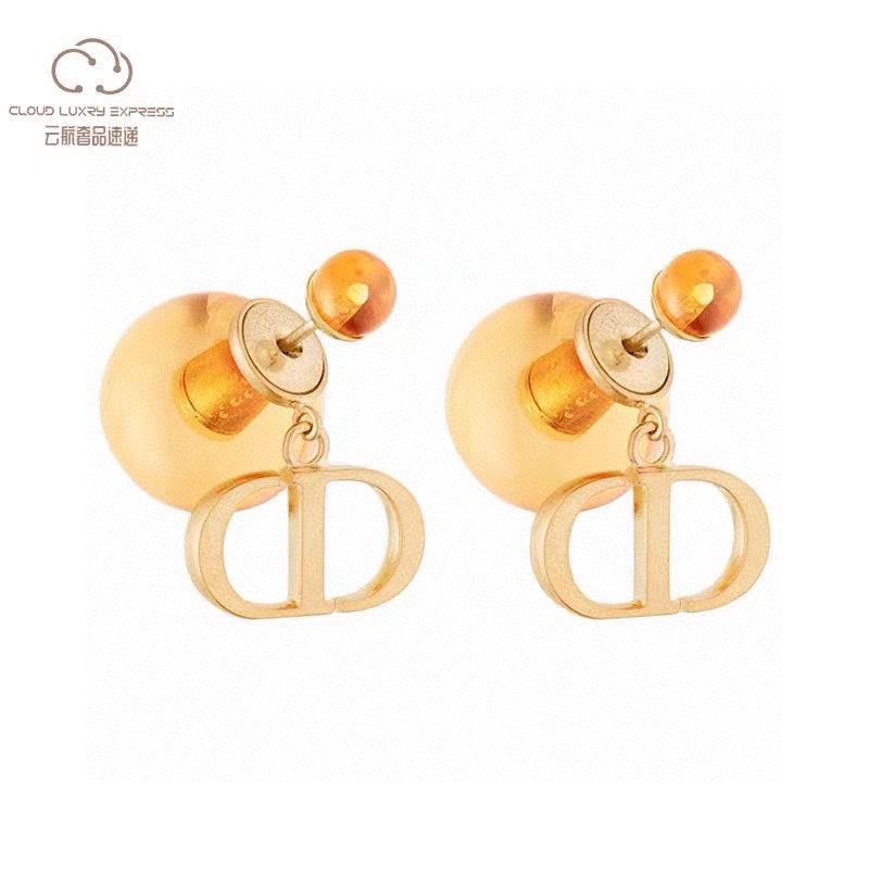 cd niche amber gold letter earrings eha196