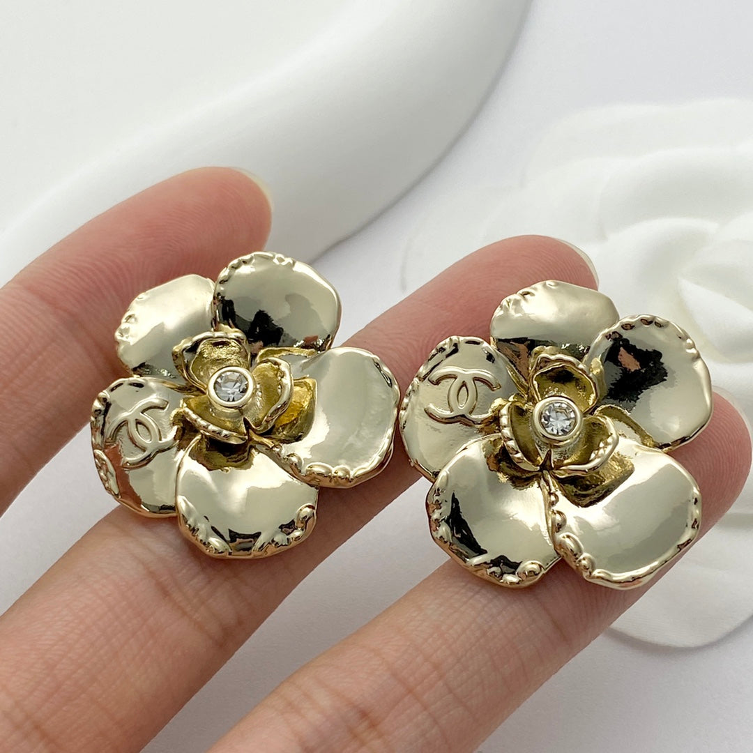 CHA 24 Golden Camellia Gem Earrings EHA309