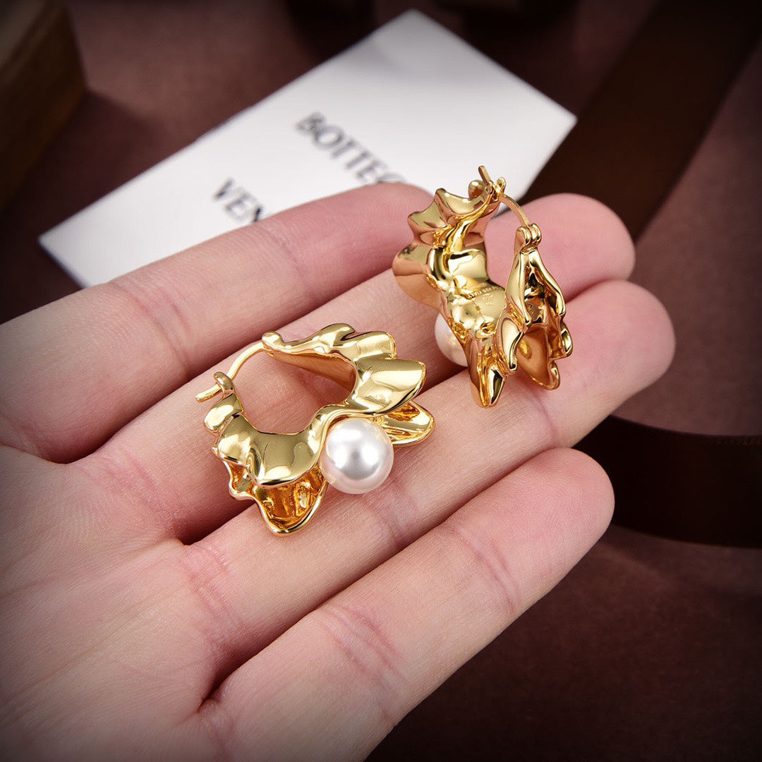 BV pearl yellow gold earrings EHA741