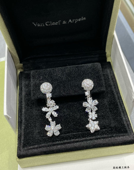 vca white diamond flower earrings eha244
