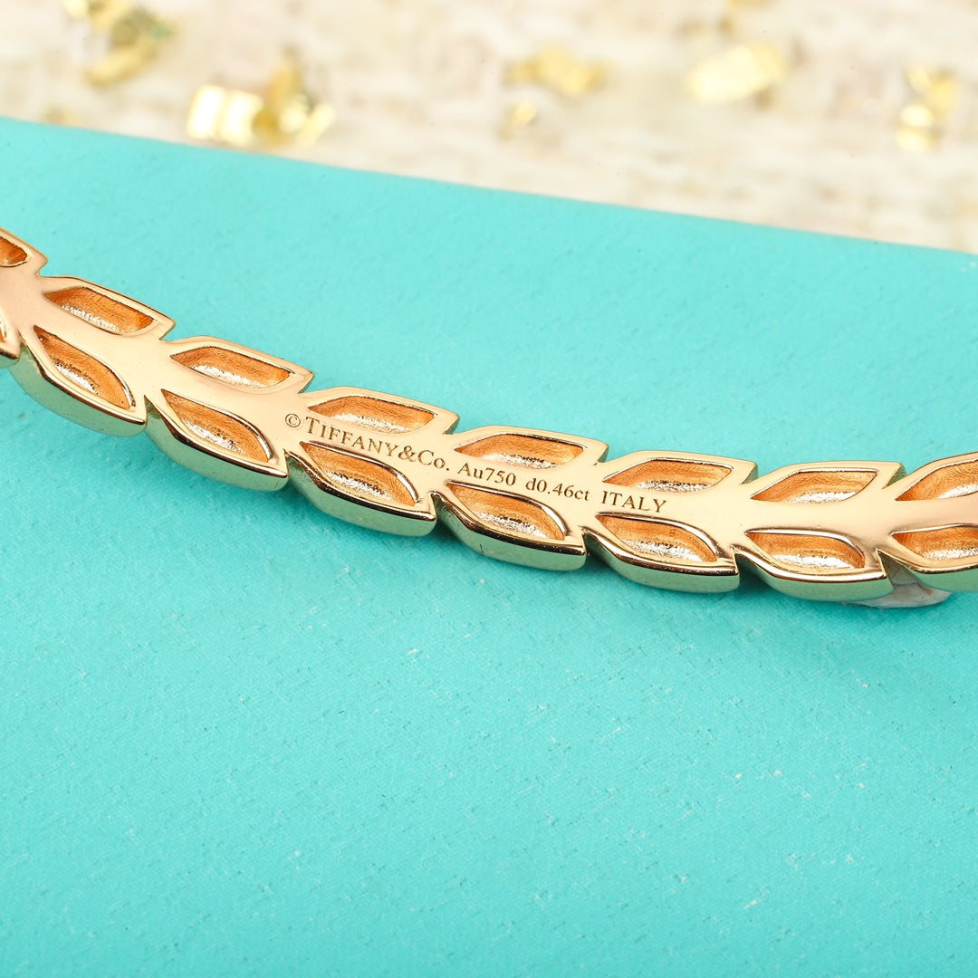 Victoria Vine Yellow Gold Bracelet SLA185