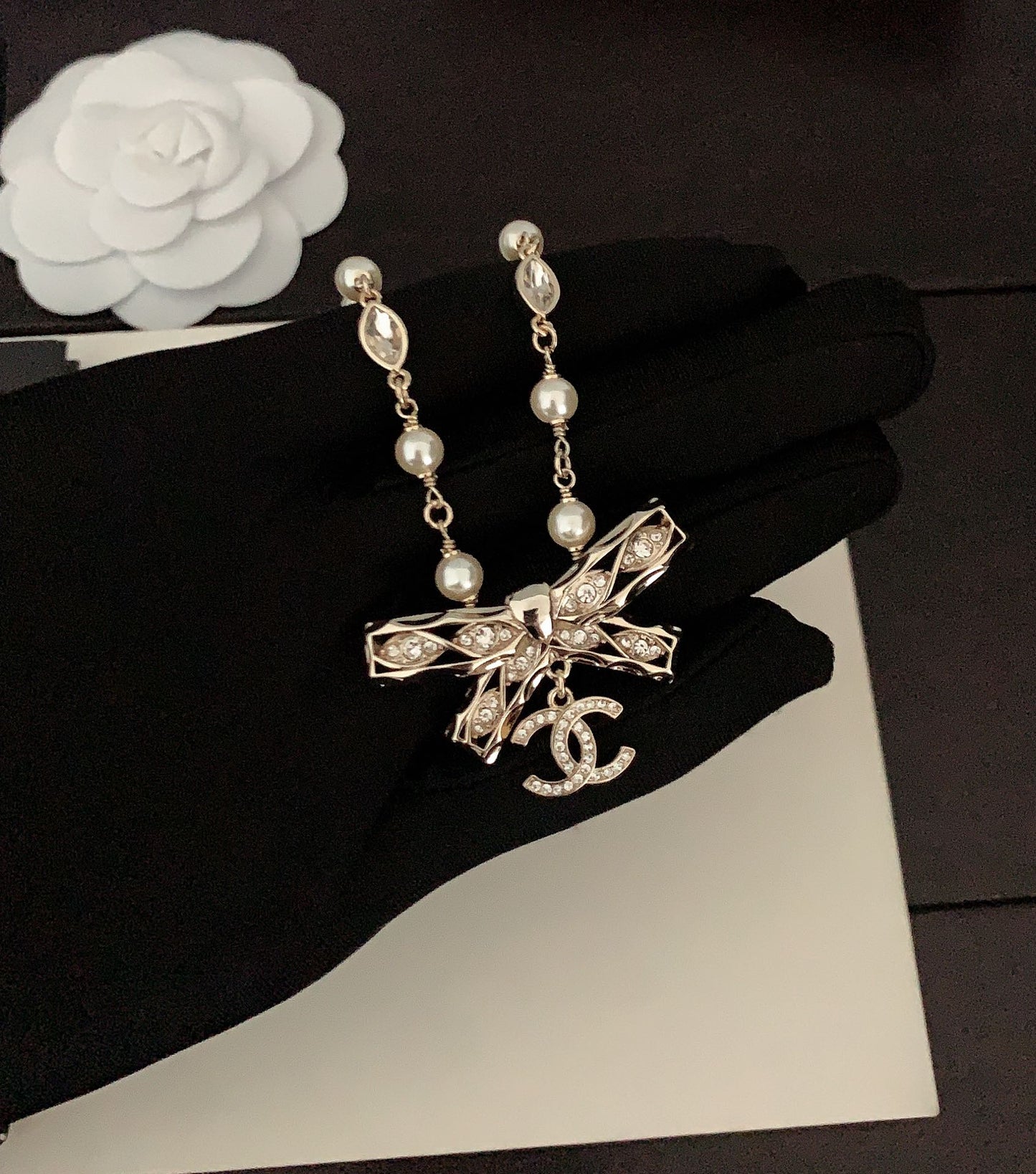 Bow Pearl Silver Necklace XLA282