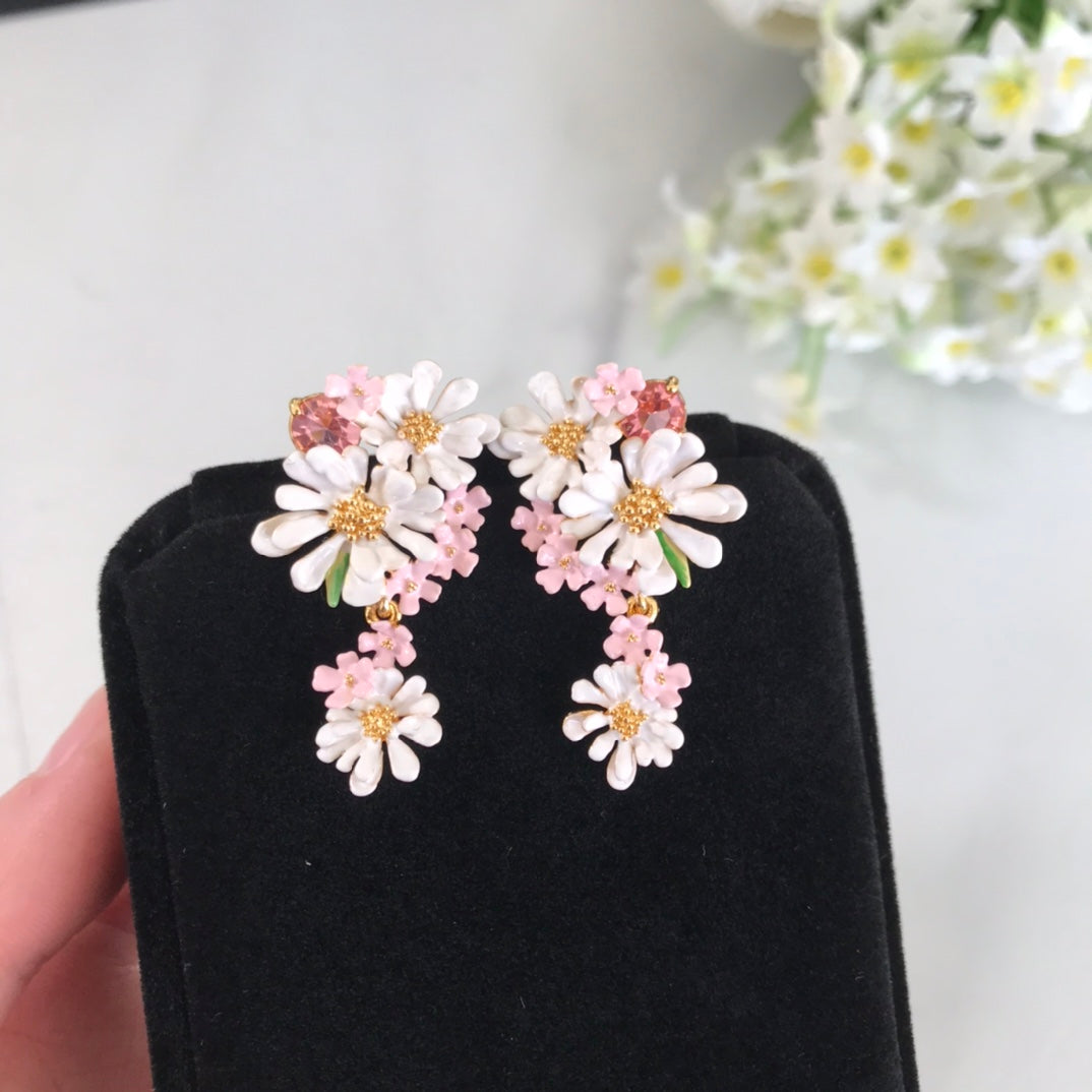 les flowers peach blossom pink white color earrings eha232